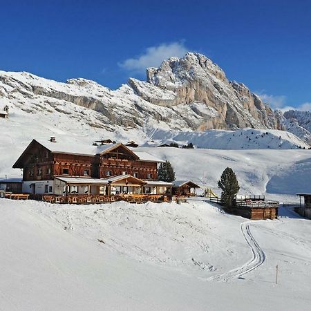 避风塘弗米达哈特乡村民宿 Santa Cristina Val Gardena 外观 照片