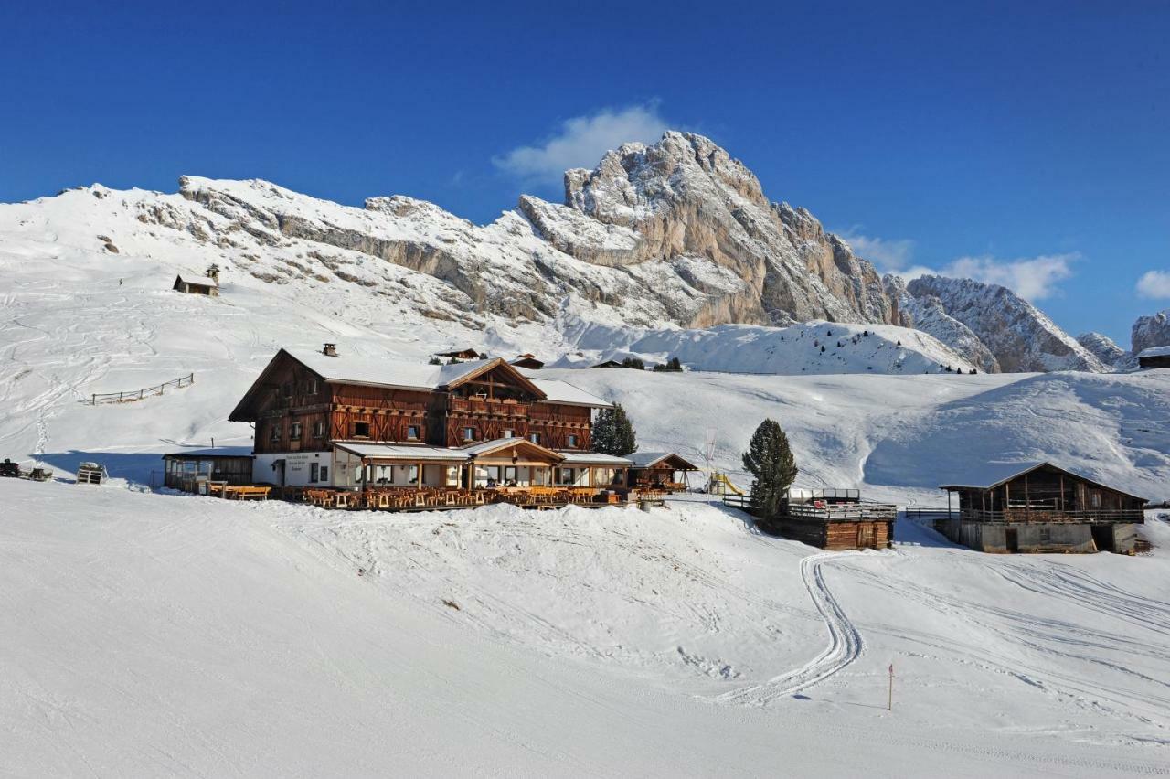 避风塘弗米达哈特乡村民宿 Santa Cristina Val Gardena 外观 照片