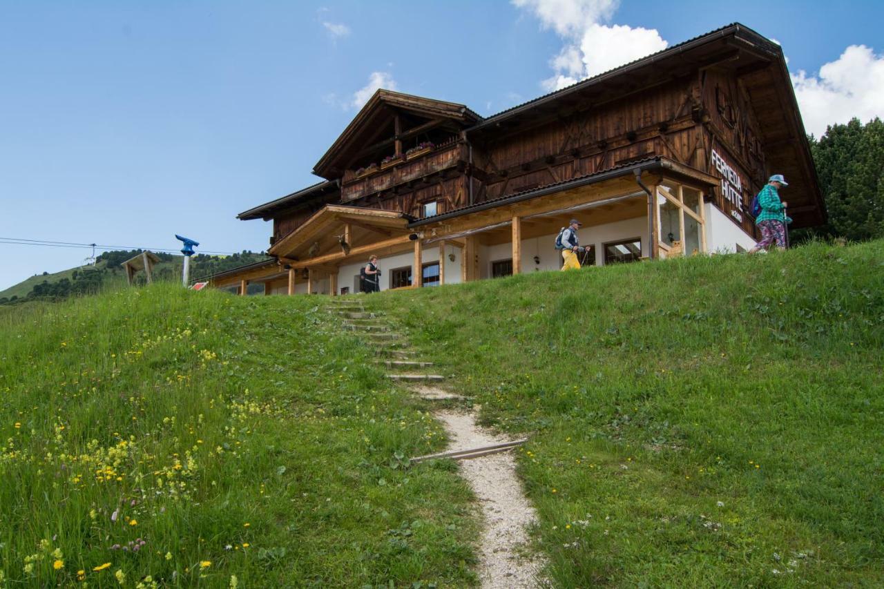 避风塘弗米达哈特乡村民宿 Santa Cristina Val Gardena 外观 照片